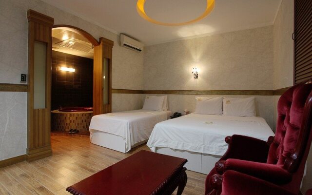 Hotel A1 Suwon