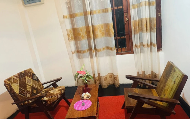 Thaaru Guest