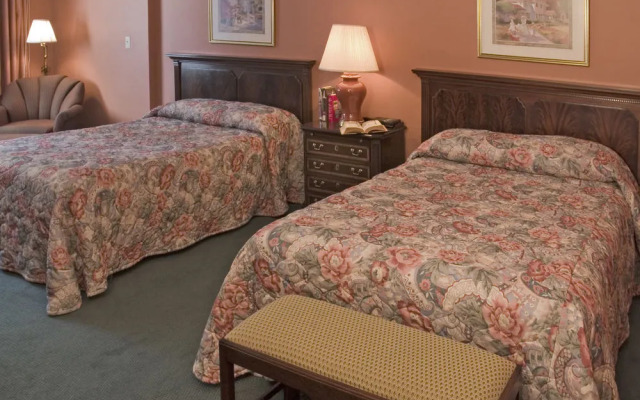 The Historic Summit Inn