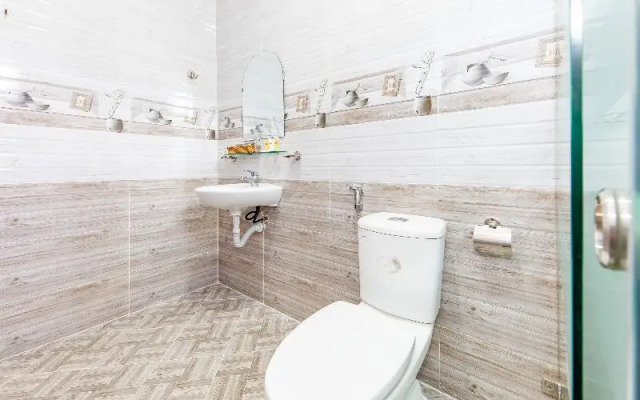 Oyo 446 The Bao Hotel