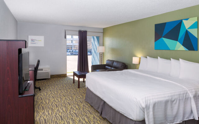 The Highlander Hotel