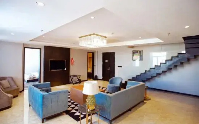 Kaiyuan Caesar Business Hotel