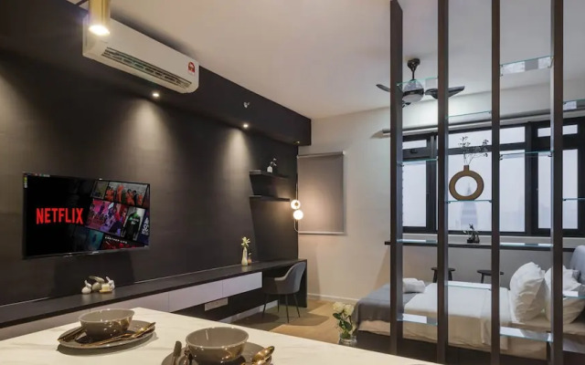 Chambers Residence, Sunway Putra Mall