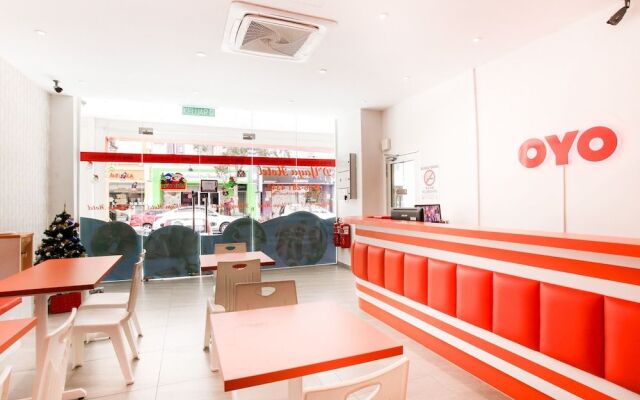 OYO 89696 D'yaya Hotel