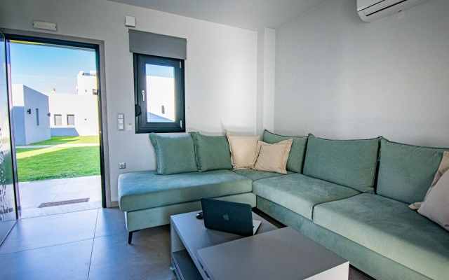 TheaSea Luxury Suites -  Villa Suite