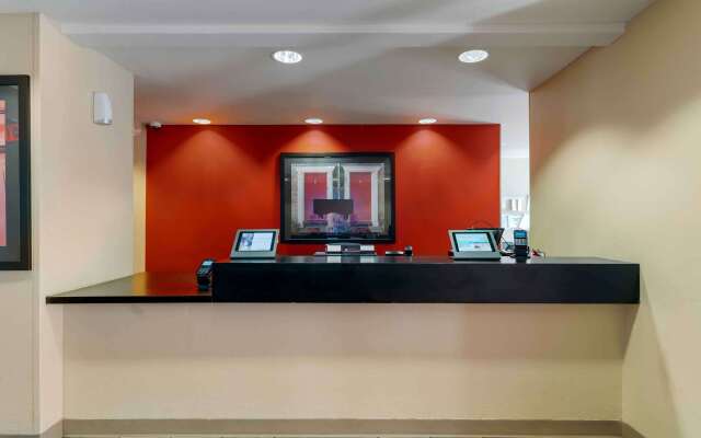 Extended Stay America Suites Chicago Gurnee