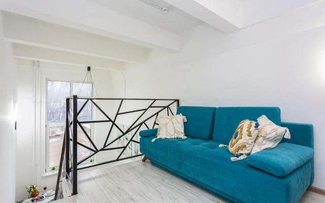 Moment House on Optical passage 1