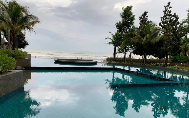 Timurbay Seaview Suite by Guns Studio