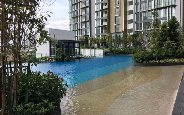 Alia Premier Medini By SubHome