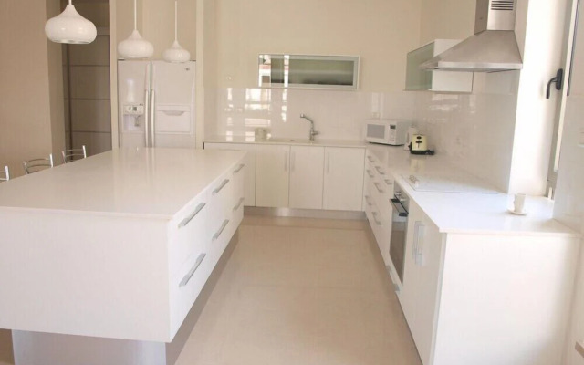 MBH3 - 12 Maavar Beit Haknesset - Jerusalem-Rent