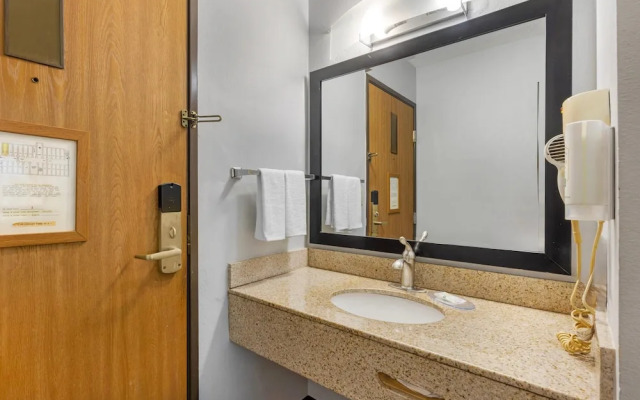 Quality Inn