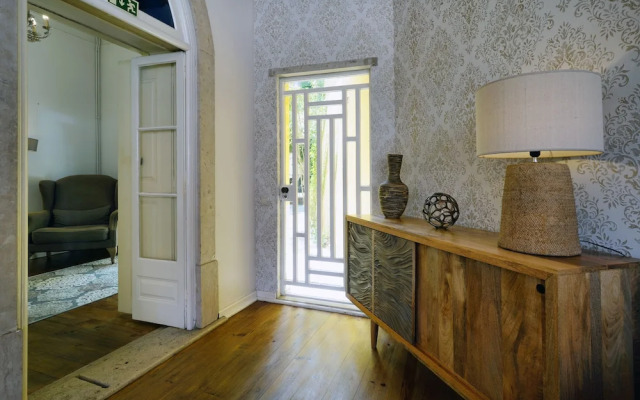 Charm Inn Sintra