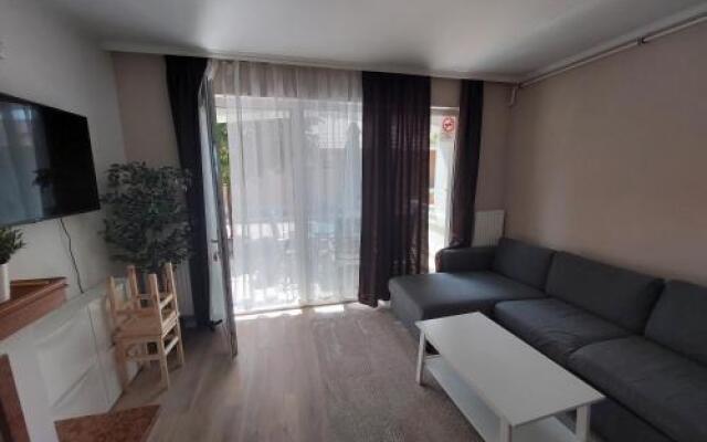 Semiramis Apartman