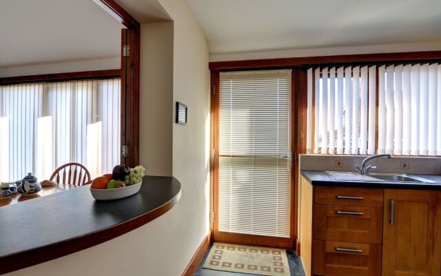 Cozy Holiday Home in Berriew near River Rhiw