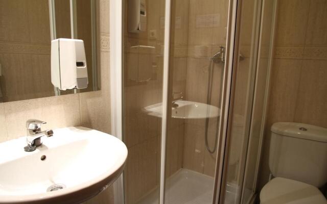 Hostal Acella