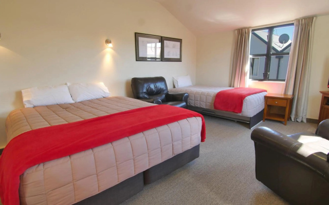 Country Glen Lodge – Guest Rooms – Christchurch
