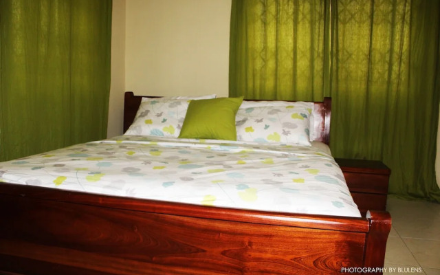 Evergreen Apartments
