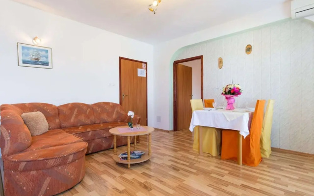 Apartment in Senj Lika-karlovac With Private Pool