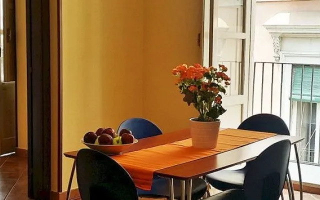Politi Aparthotel