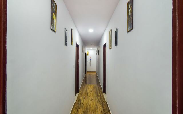 OYO 23492 Hotel Blue Sapphire