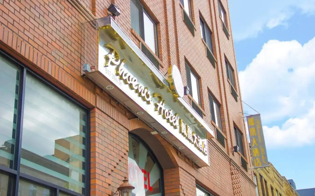 Phoenix Hotel