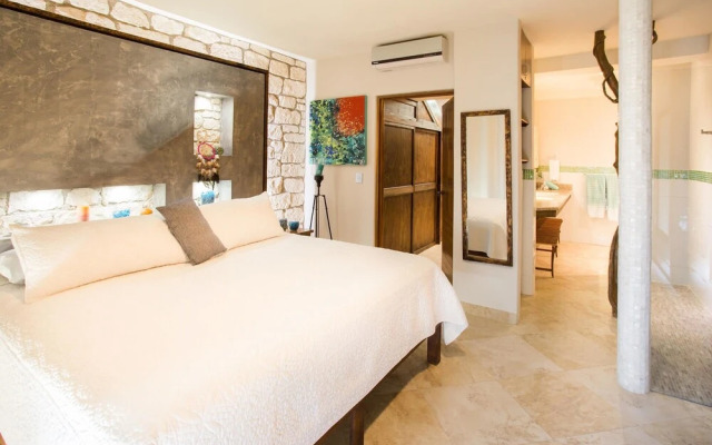 Mimosa Penthouse 1 by Realty Group