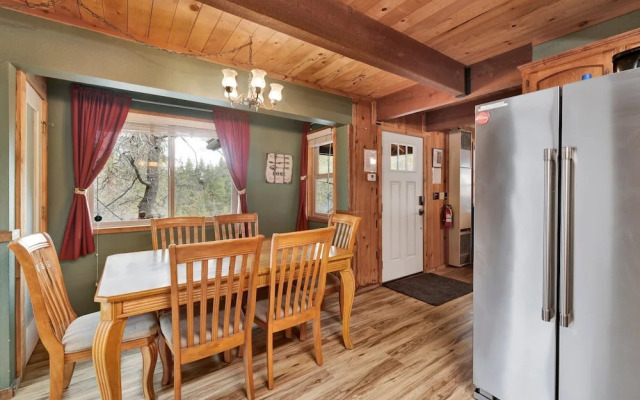 Alpine Adventure #2166