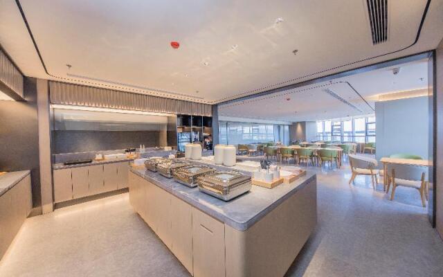 Ji Hotel (Xuzhou Administration Center Subway Stat