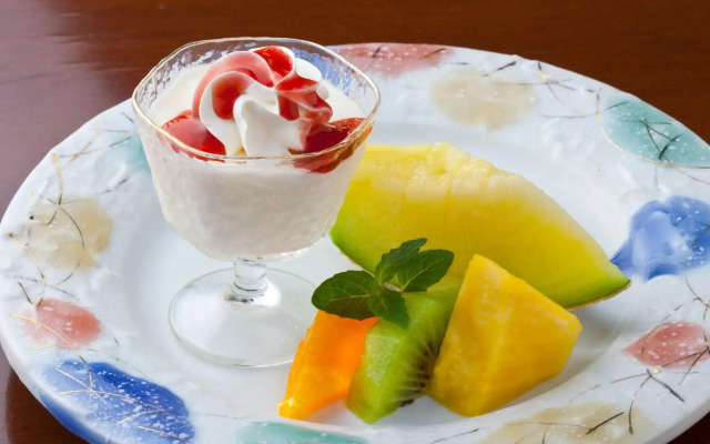 Yufuin Hotel Shuhokan