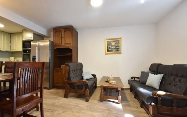 Apartment Mandika