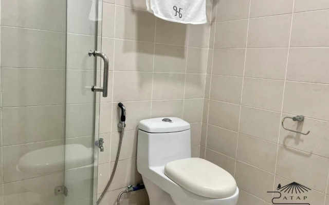 Atap Hotel