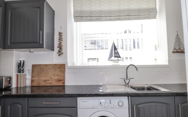 18b New Street
