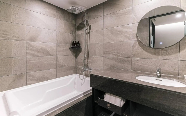 A One Hotel