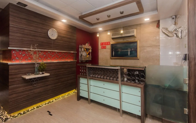 Capital O 17300 Hotel Solitaire