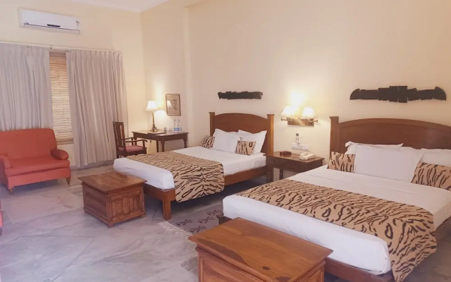 Hotel Dev Vilas