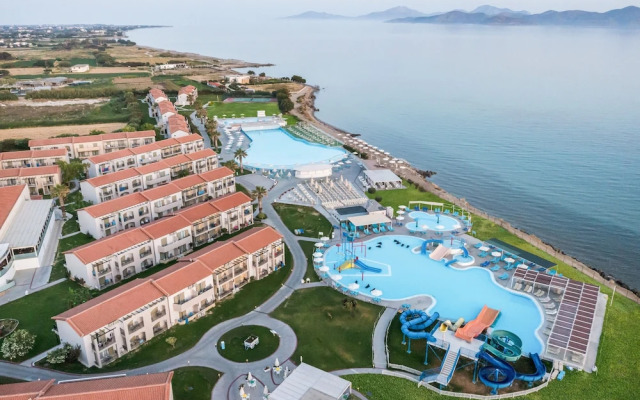 White Olive Marine Aquapark