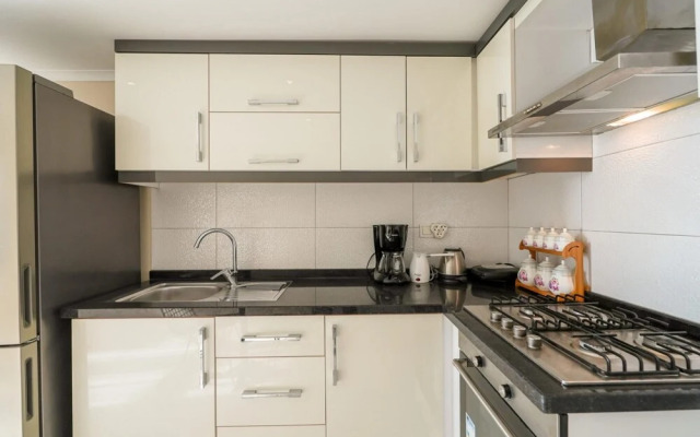 Missafir Superb Flat Near Hadrian s Gate