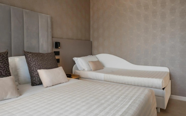 Hotel Ascot