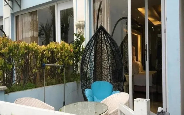 Miye Sea-view Holiday Villa