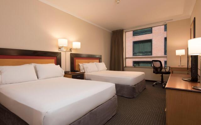 Holiday Inn Express Puerto Madero, an IHG Hotel