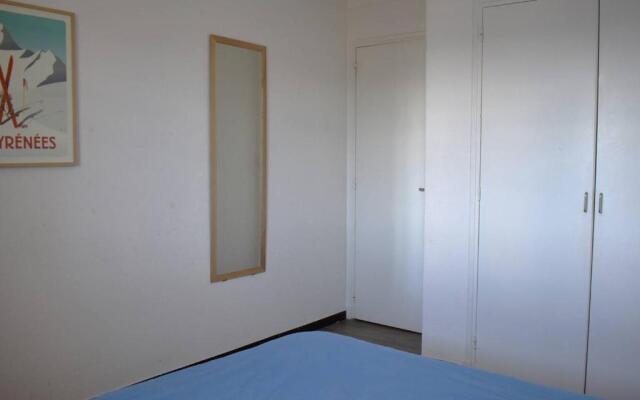 Appartement Font-Romeu-Odeillo-Via, 2 pièces, 4 personnes - FR-1-580-1