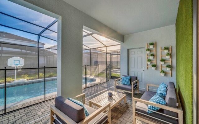 Phillips 8Bed Family Friendly Retreat