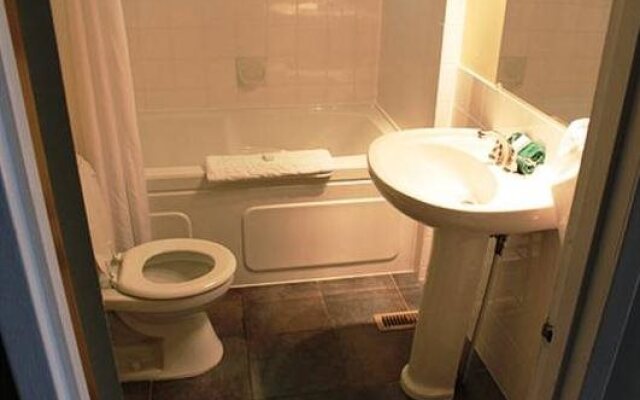 Pender Harbour Resort & Marina