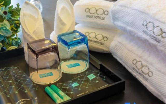 Xana Hotelle Xiamen Airport Fanghu Station Center