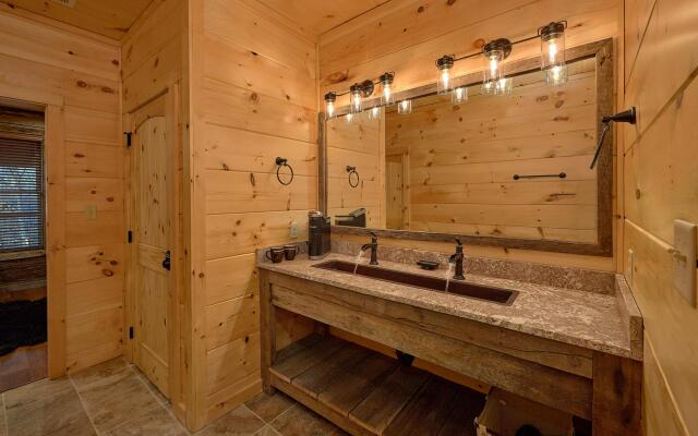 Barrel Top Lodge in Gatlinburg