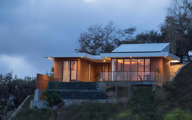 Seven Havens Residence