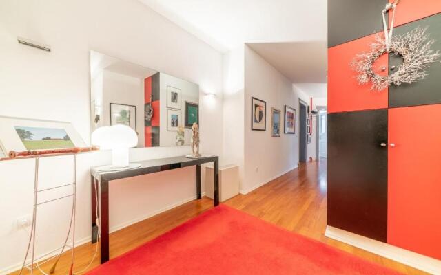 Id 6750 | Private Apartment