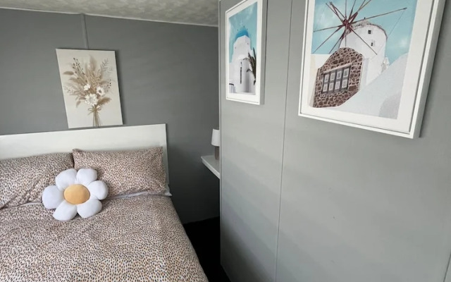 Seaside Caravan Retreat in Prestatyn