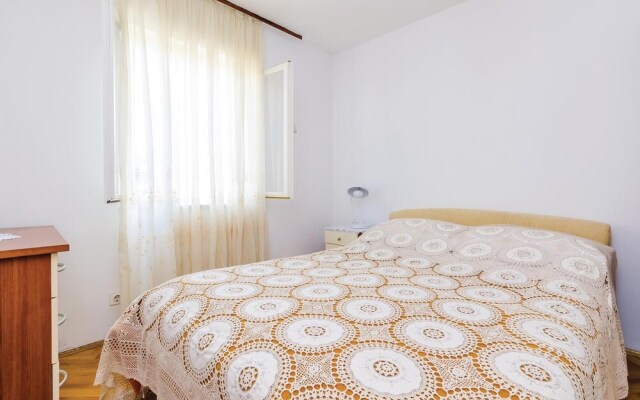 Nice Home in Dubrovnik With Wifi and 2 Bedrooms
