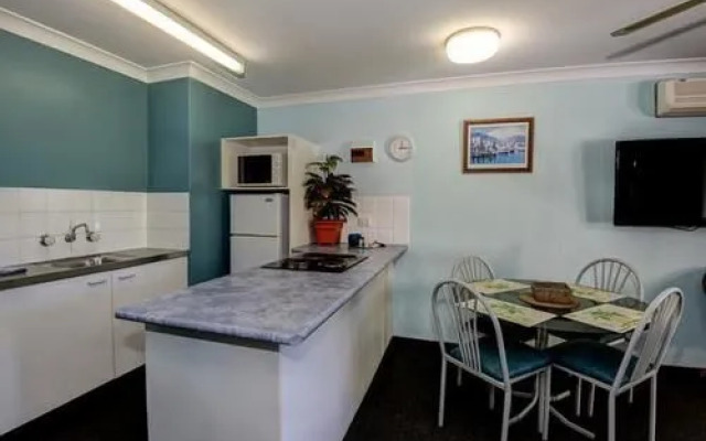 Allamanda Apartments